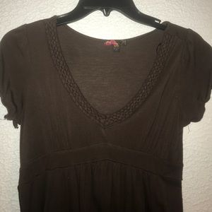 Short sleeve v neck blouse